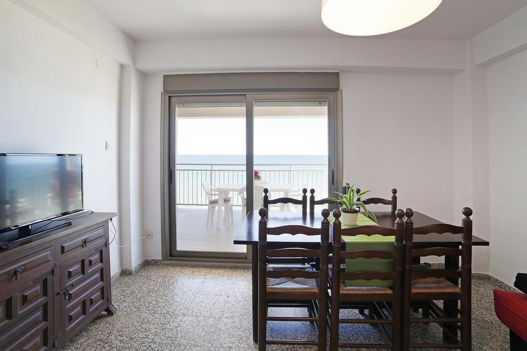 Apartamento Frente Al Mar Бельрегуарт Экстерьер фото